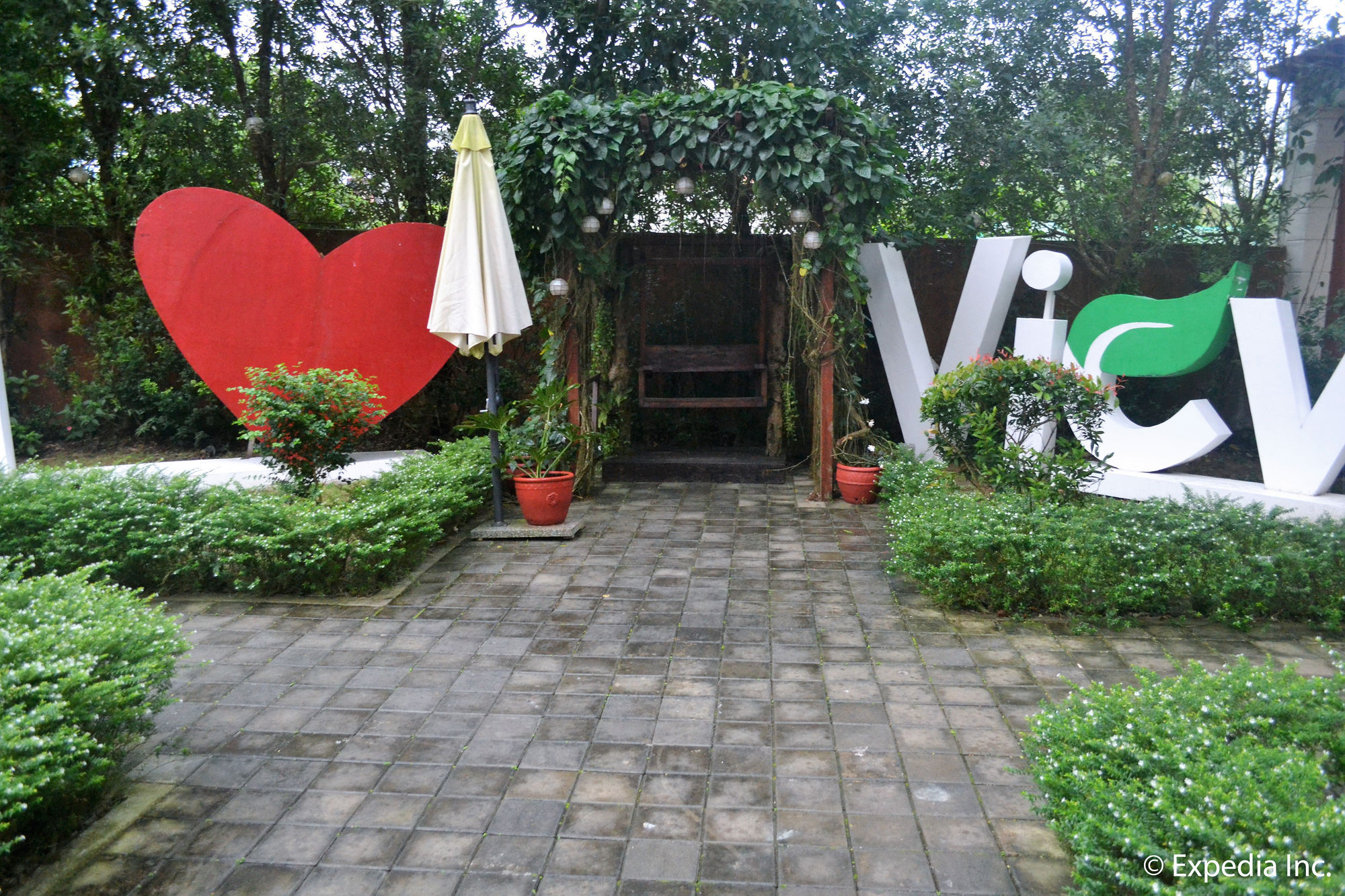 Viewpark Hotel Tagaytay Tagaytay City Exterior photo